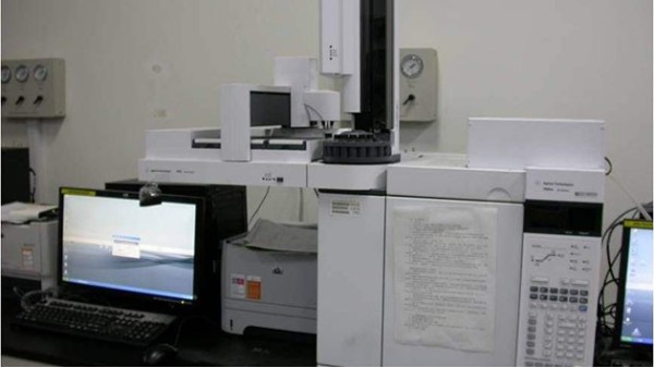 关于紫外可见分光光度计空白校准